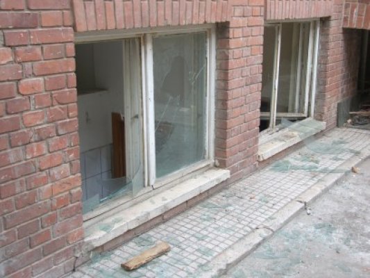 Distrugeri cercetate de poliţiştii constănţeni